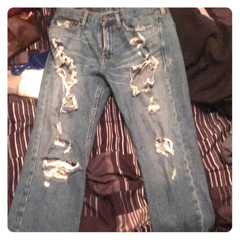 Ripped Jeans